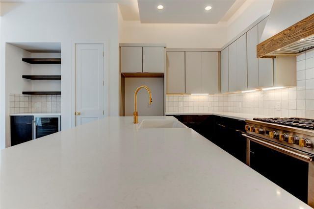 7120 Gary Street A, Houston, TX 77055