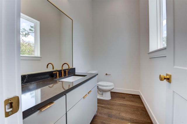 7120 Gary Street A, Houston, TX 77055