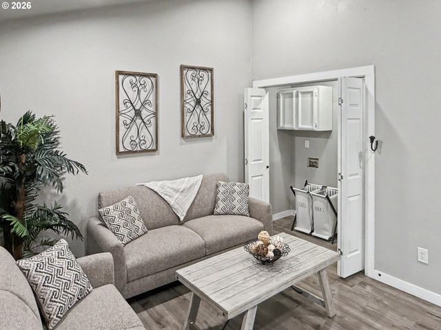 4559 47TH Ave Ne, Salem, OR 97305