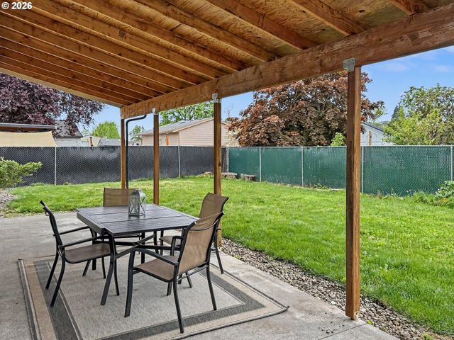 4559 47TH Ave Ne, Salem, OR 97305