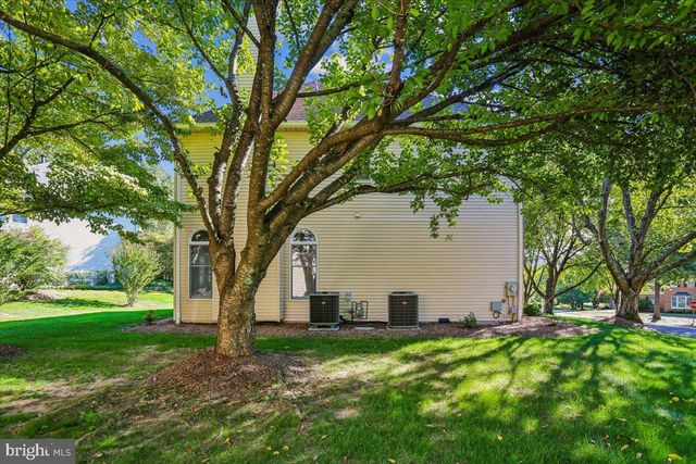 8105 DRY RIDGE, Montgomery Village, MD 20886