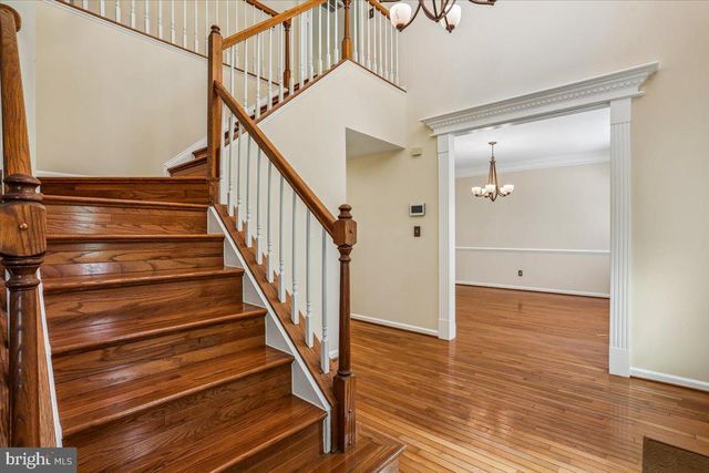 8105 DRY RIDGE, Montgomery Village, MD 20886
