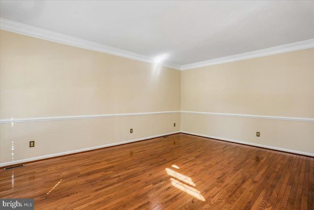 8105 DRY RIDGE, Montgomery Village, MD 20886