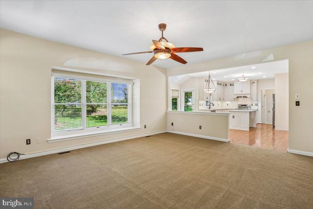8105 DRY RIDGE, Montgomery Village, MD 20886