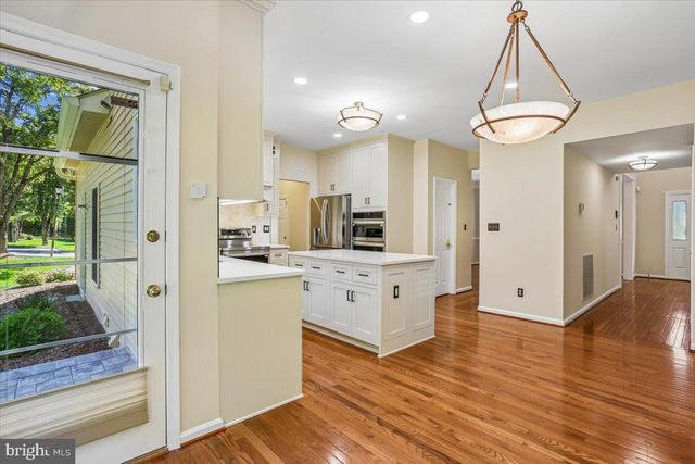 8105 DRY RIDGE, Montgomery Village, MD 20886