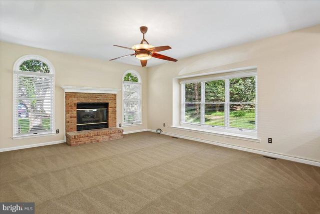 8105 DRY RIDGE, Montgomery Village, MD 20886