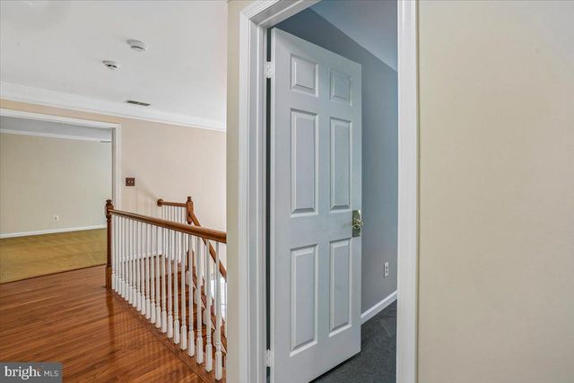 8105 DRY RIDGE, Montgomery Village, MD 20886