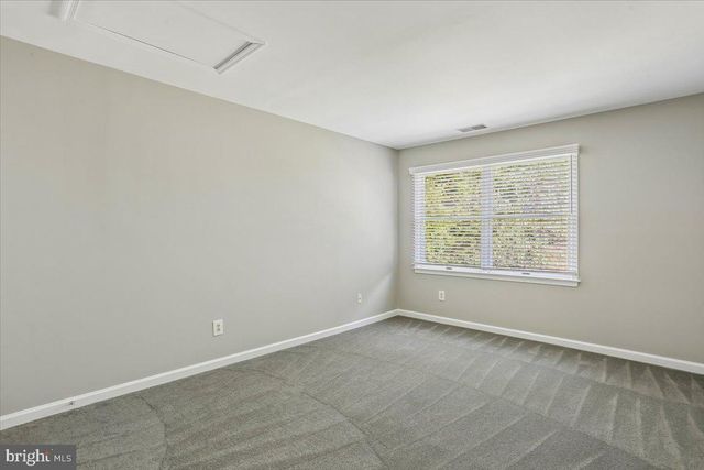 8105 DRY RIDGE, Montgomery Village, MD 20886