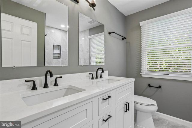 8105 DRY RIDGE, Montgomery Village, MD 20886