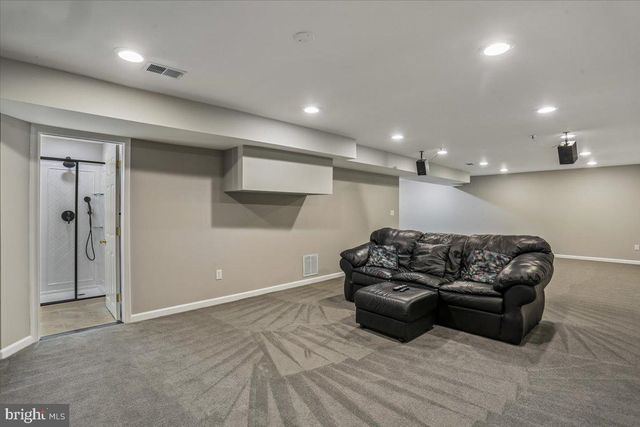 8105 DRY RIDGE, Montgomery Village, MD 20886