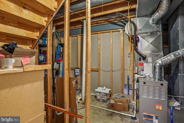 8105 DRY RIDGE, Montgomery Village, MD 20886