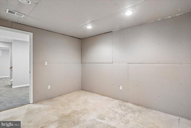 8105 DRY RIDGE, Montgomery Village, MD 20886