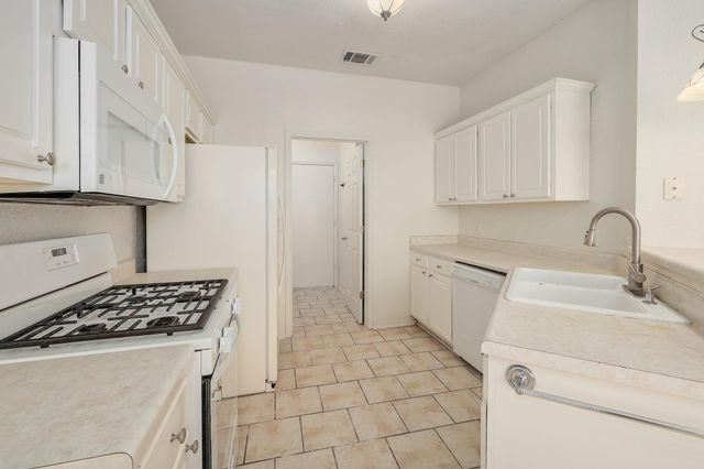 108 Prairie Springs CV, Georgetown, TX 78626