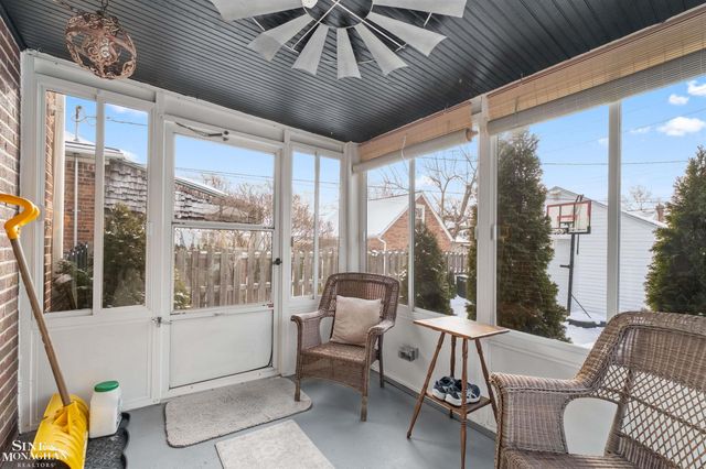 407 Kerby Road, Grosse Pointe Farms, MI 48236