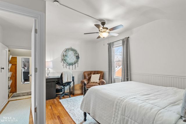 407 Kerby Road, Grosse Pointe Farms, MI 48236