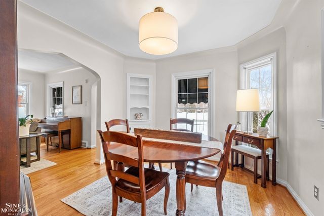 407 Kerby Road, Grosse Pointe Farms, MI 48236