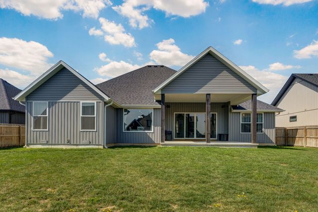 4858 S Aaron Avenue, Springfield, MO 65810