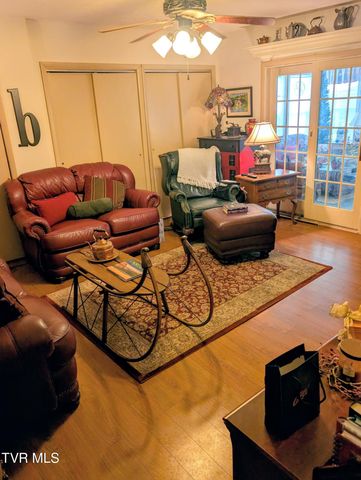1801 East Sevier Avenue, Kingsport, TN 37664