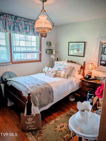 1801 East Sevier Avenue, Kingsport, TN 37664