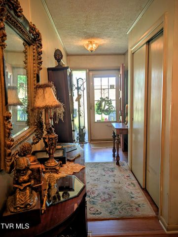 1801 East Sevier Avenue, Kingsport, TN 37664