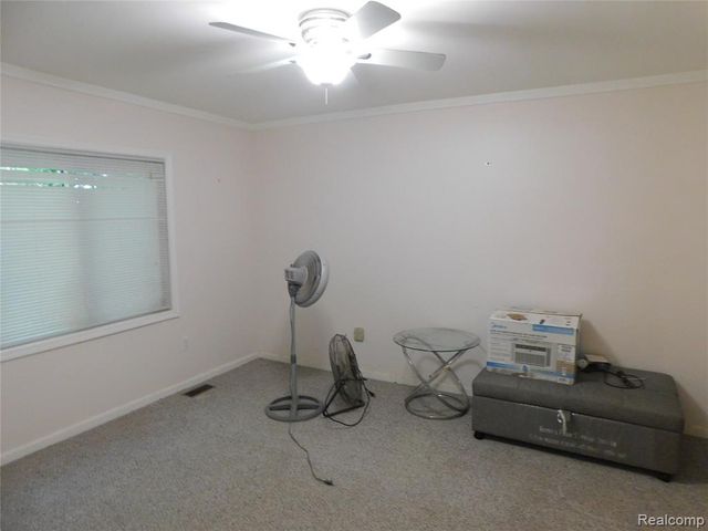 5284 Scotch Settlement Road, Almont, MI 48003