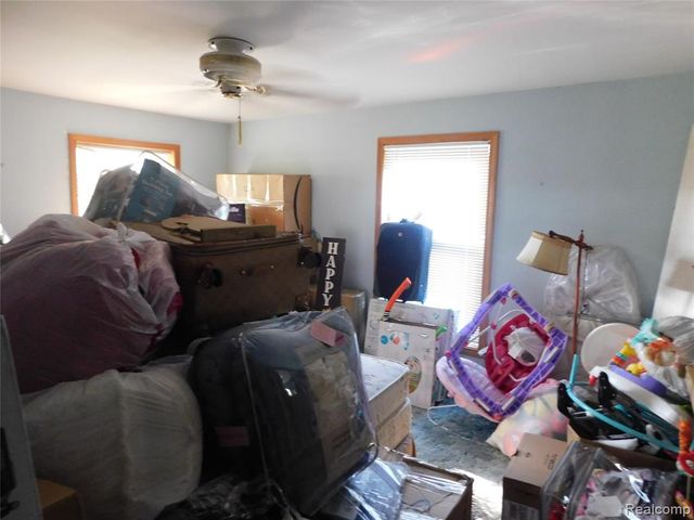 5284 Scotch Settlement Road, Almont, MI 48003