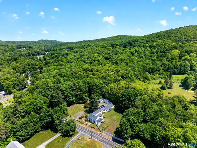 106 Turnpike Road, Somers, CT 06071