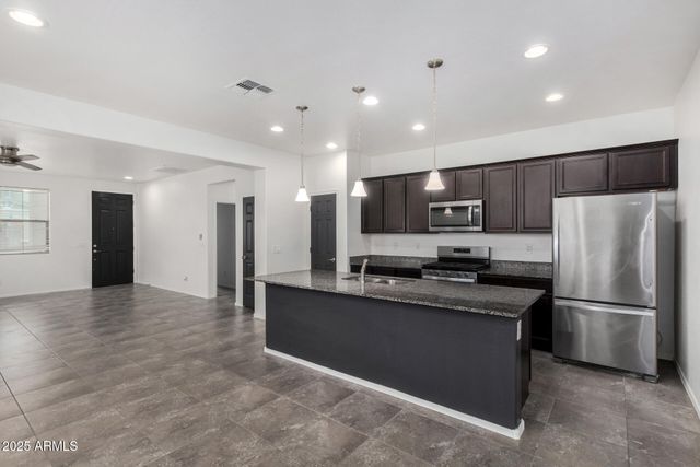 324 N 56th Place, Mesa, AZ 85205