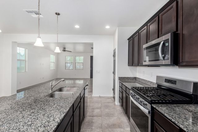 324 N 56th Place, Mesa, AZ 85205