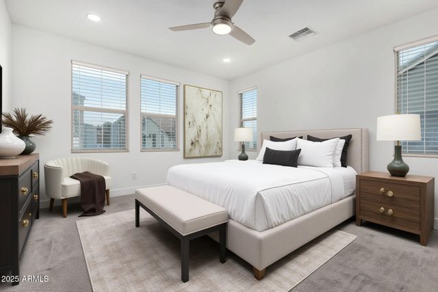 324 N 56th Place, Mesa, AZ 85205