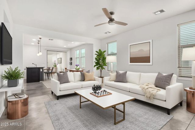 324 N 56th Place, Mesa, AZ 85205