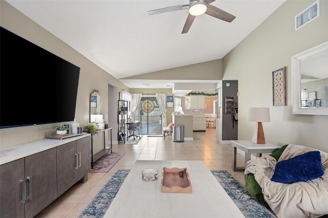 421 RINGWOOD CIRCLE, Winter Springs, FL 32708