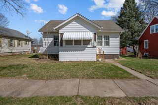 2525 29th Street, Rock Island, IL 61201