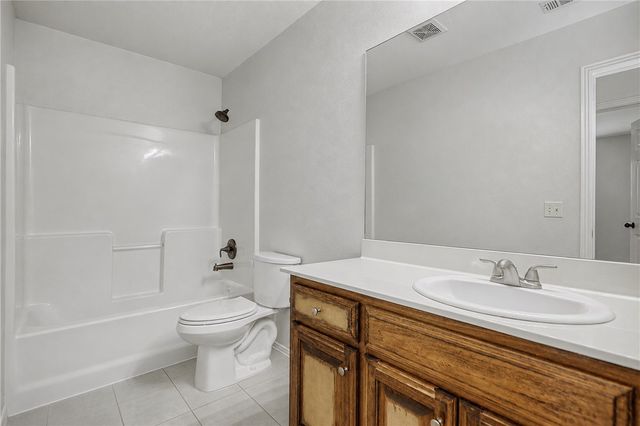 436 Caroline Claire Street, Springdale, AR 72762