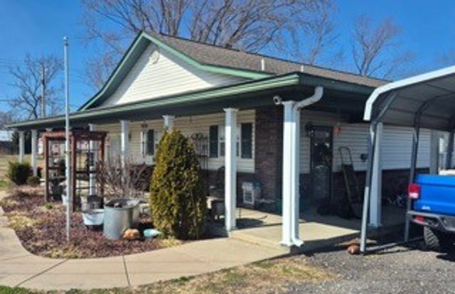 22905 116 Highway, Colcord, OK 74338