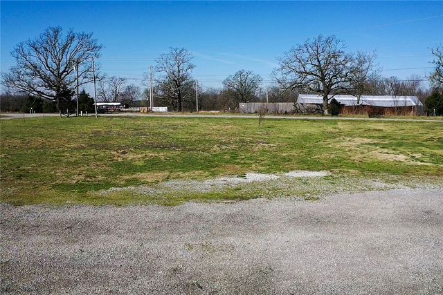 22905 116 Highway, Colcord, OK 74338