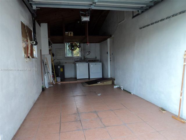 2611 Rodman St, Hollywood, FL 33020