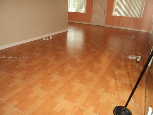 2611 Rodman St, Hollywood, FL 33020