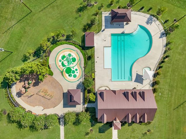 3130 Spitfire Drive, Rosenberg, TX 77471