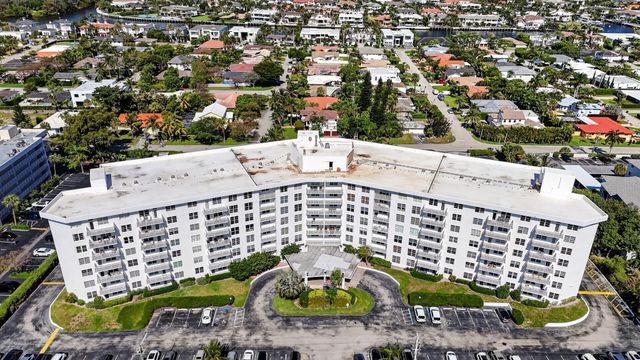 2851 S Ocean Boulevard T-2, Boca Raton, FL 33432
