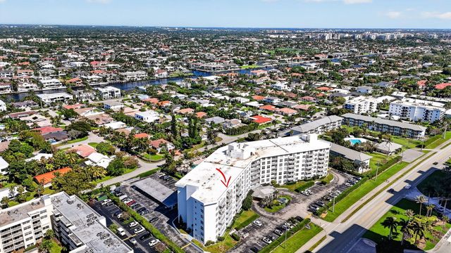 2851 S Ocean Boulevard T-2, Boca Raton, FL 33432