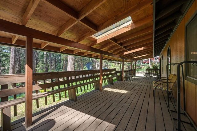 2895 Viona Rd, Pollock Pines, CA 95726