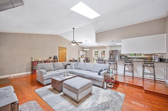 2895 Viona Rd, Pollock Pines, CA 95726