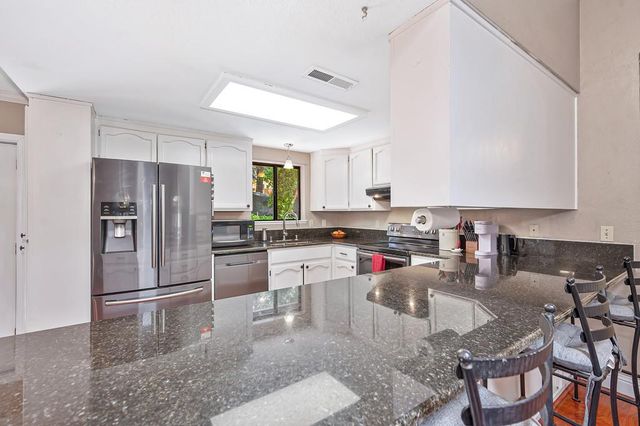 2895 Viona Rd, Pollock Pines, CA 95726