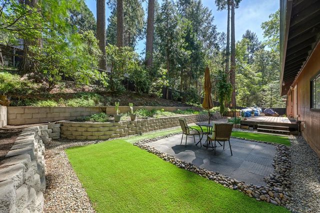 2895 Viona Rd, Pollock Pines, CA 95726