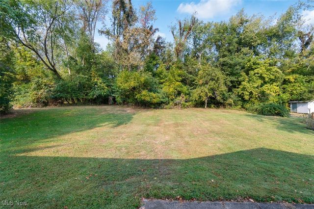 4568 Krancz Drive, Norton, OH 44203