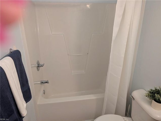 2532 Lanier ST, Chesapeake, VA 23324