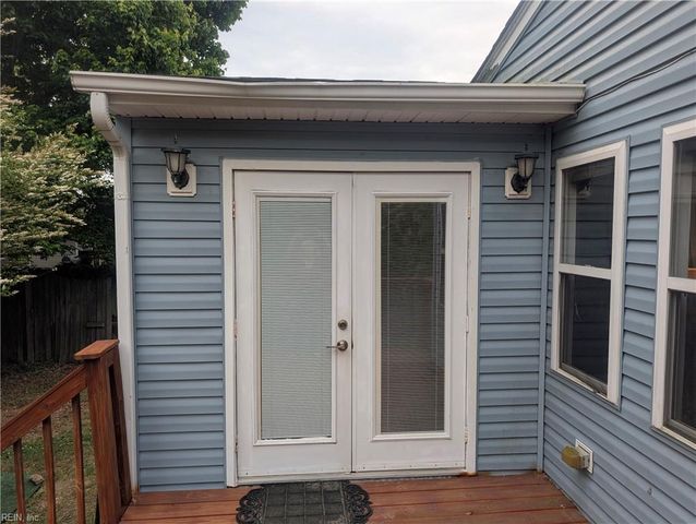 2532 Lanier ST, Chesapeake, VA 23324
