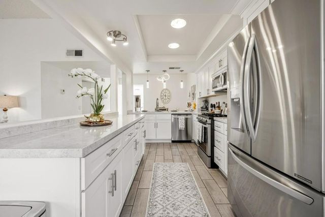 72506 Desert Flower Drive, Palm Desert, CA 92260