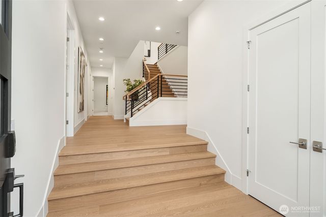 30 Enatai Drive, Bellevue, WA 98004